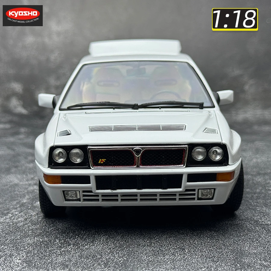 kyosho 1:18 Lancia Delta HF Integrale alloy car model static display piece holiday gift collection for friends