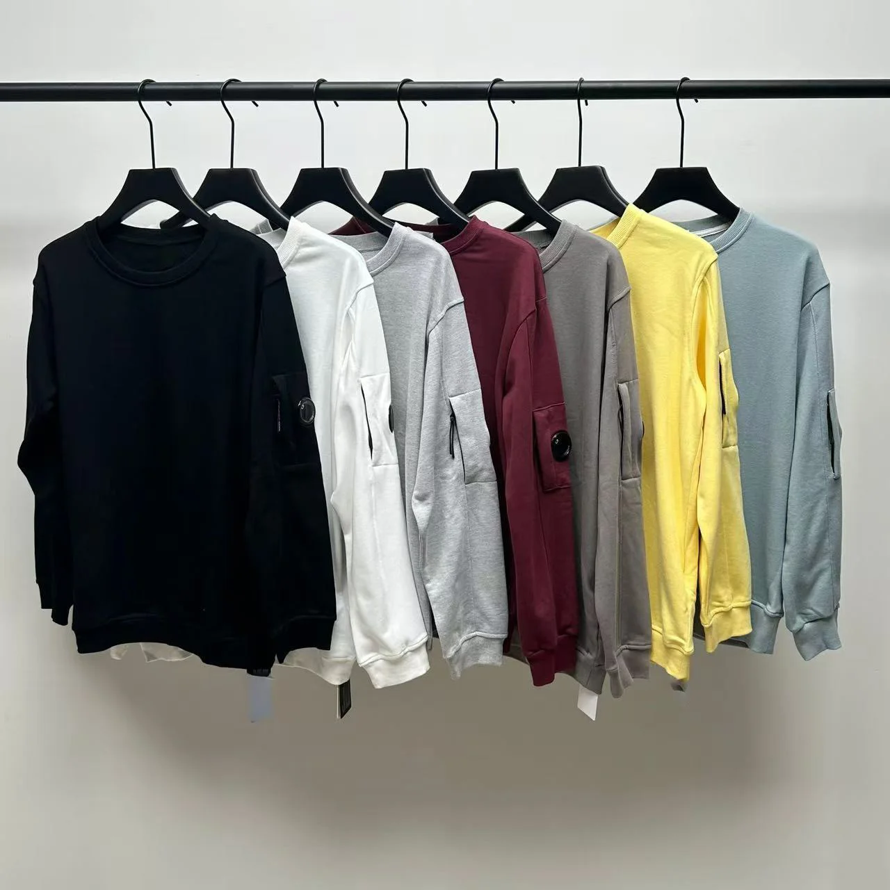 

2025 New Hot Selling Foreign Trade Men's Glasses Casual Round Neck Handsome Simple Leisure Outdoor Sports Glasses Hoodie