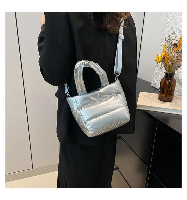Frauen Taschen Frau Puffy Leichte Handtasche Große Kapazität Gesteppte Schulter Tasche Verstellbaren Riemen Puffer Tote Handtasche Einkaufstasche – Detail 11