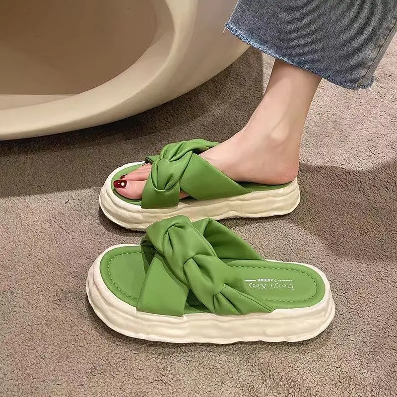 Comfortable Summer Women Slippers and Ladies Sandals Platform Home Shoes Green Summer 2024 Black Slides Thick Clappers New Style