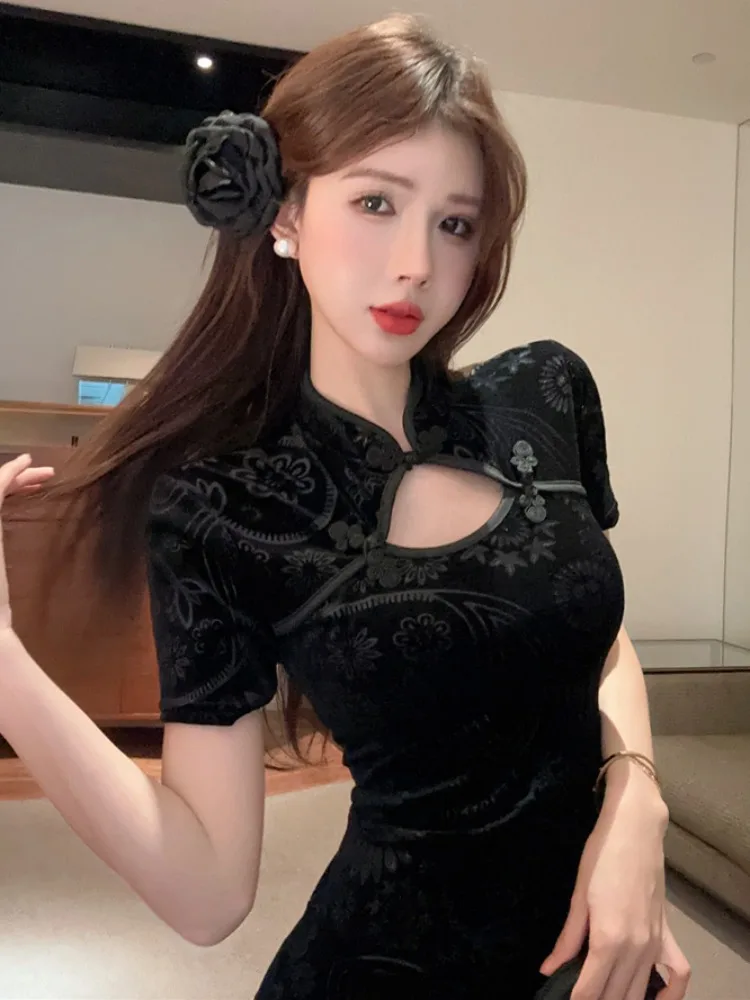 

Retro Chinese Style Lace Trim Velvet Bodycon Dress Slit Evening Gown Black Sexy Fit And Flare Skirt Traditional Design