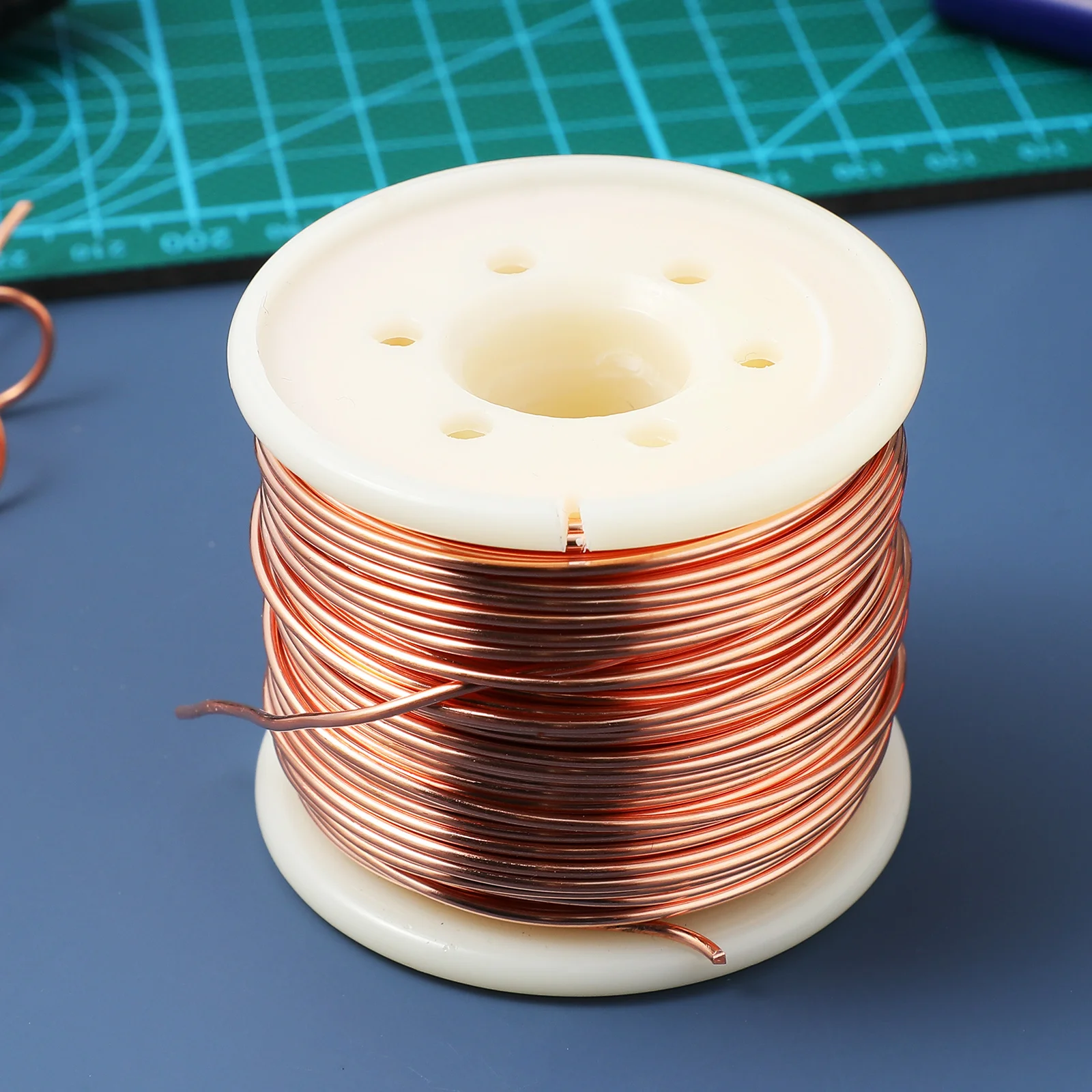 

1.3mm Bare Copper Wire 17M Roll for Jewelry Making Supplies Crafting Decorations Sculptures Mixed Media Projects
