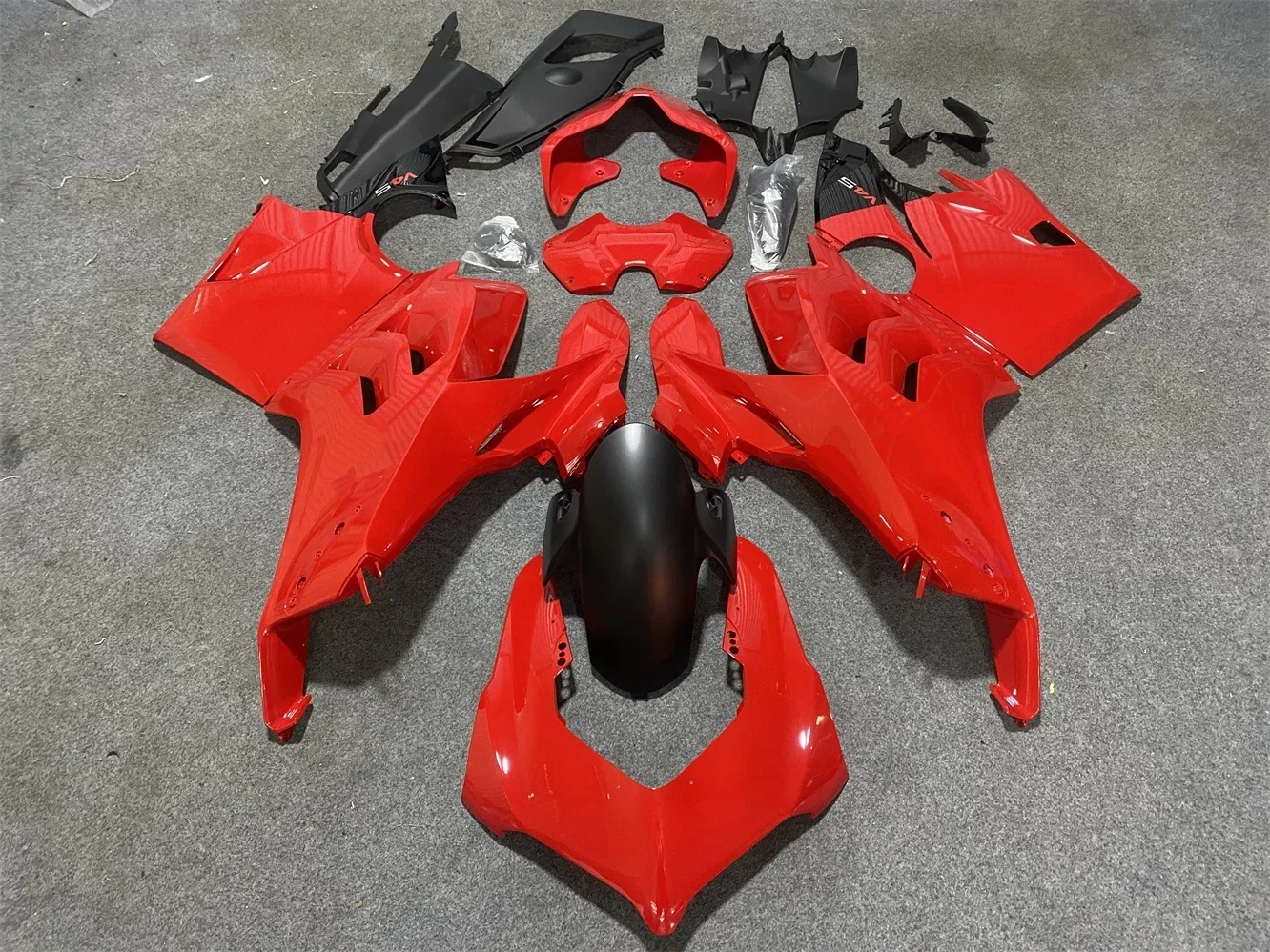 

New ABS Motorcycle Injection mold whole Fairings Kit Fit For Panigale V4 20 21 22 v4s v4r 2020 2021 Bodywork full fairing kits