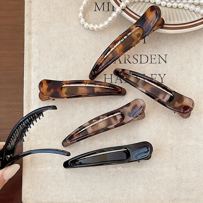

2Pcs Large Tortoiseshell Hair Clips For Women Brown Gray Acrylic Hair Barrettes 9cm Non-slip Claw Clips For Washing Face Make-up