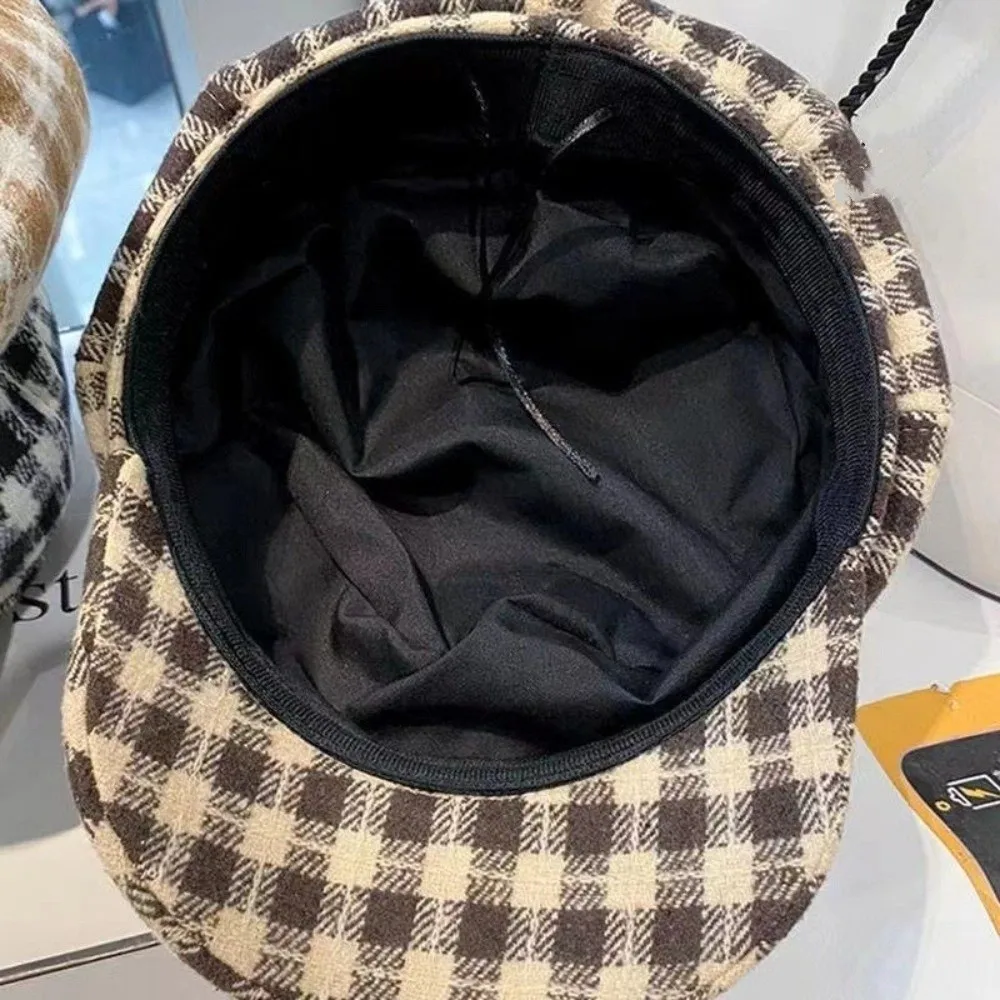

Simple Korean Style Plaid Beret Hat Small Fragrant Style Lattice Women Painter Hat Keep Warm Women Octagonal Cap All-match