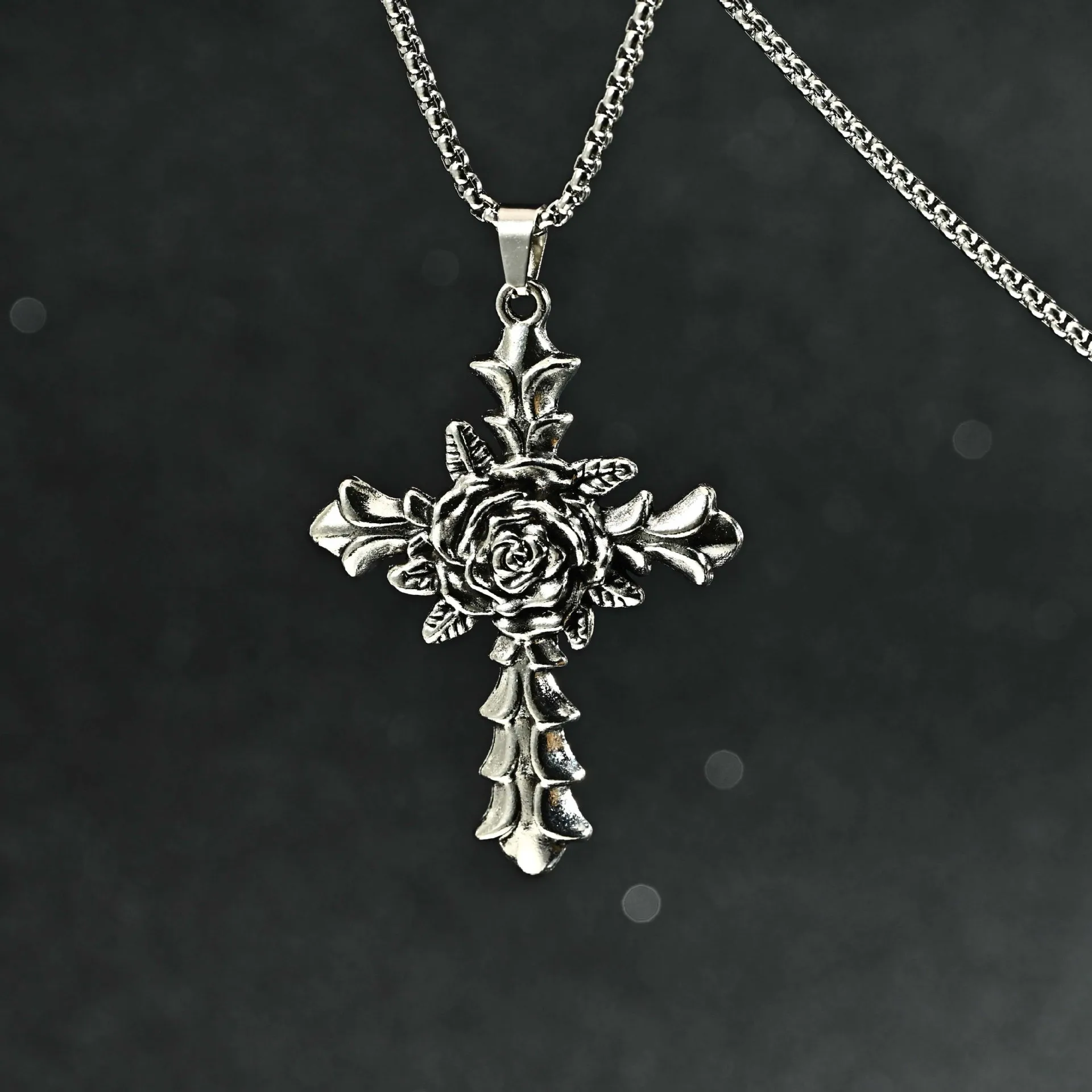 High Quality Cross Titanium Steel Non Fading Necklace Domineering and Trendy Men's hip hop Pendant Chain New Handsome Men Women
