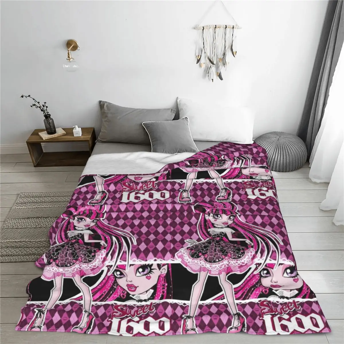 Draculaura Monster High Blanket Flannel Awesome Soft Throw Blanket for Bed Sofa Spring Autumn