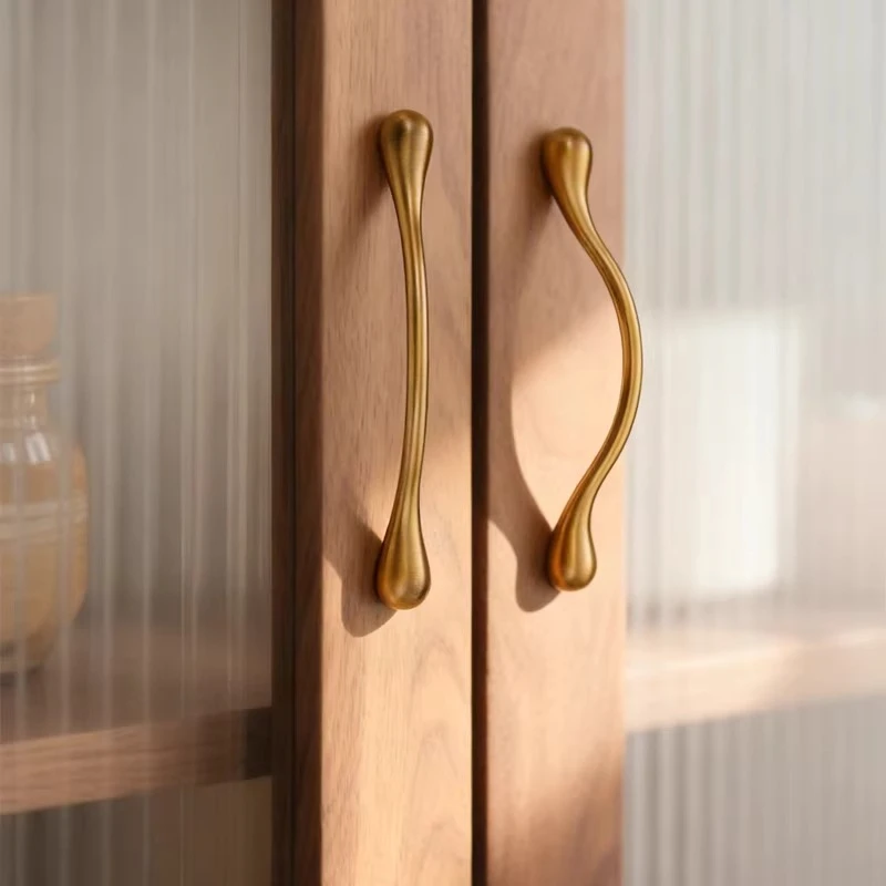 

Французская винтажная ручка из античной латуни для шкафа, двери гардероба, ящика, ярко-серебристая, маленькая, с одним отверстием, мебельная фурнитура