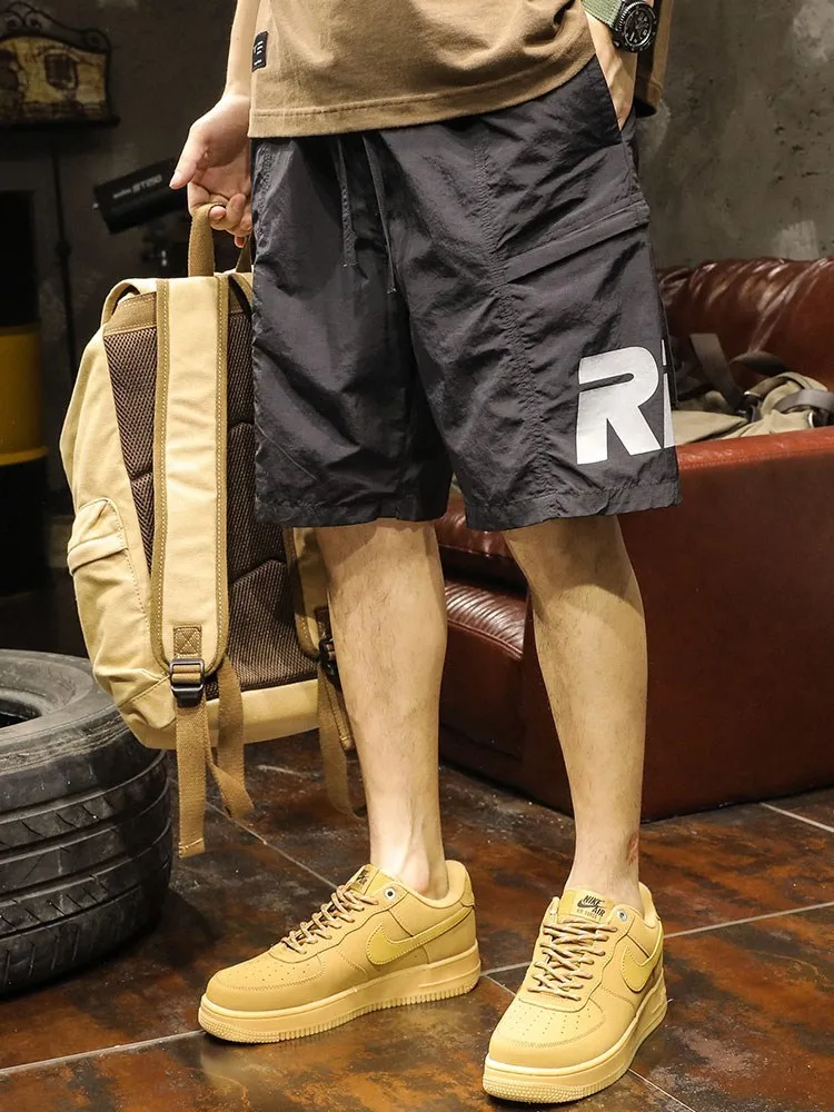 

Летние мужские повседневные спортивные шорты It Neith BIAS из ледяного шелка, тонкие, быстросохнущие, длиной до колена, свободного кроя, для молодежи, энергичные и стильные