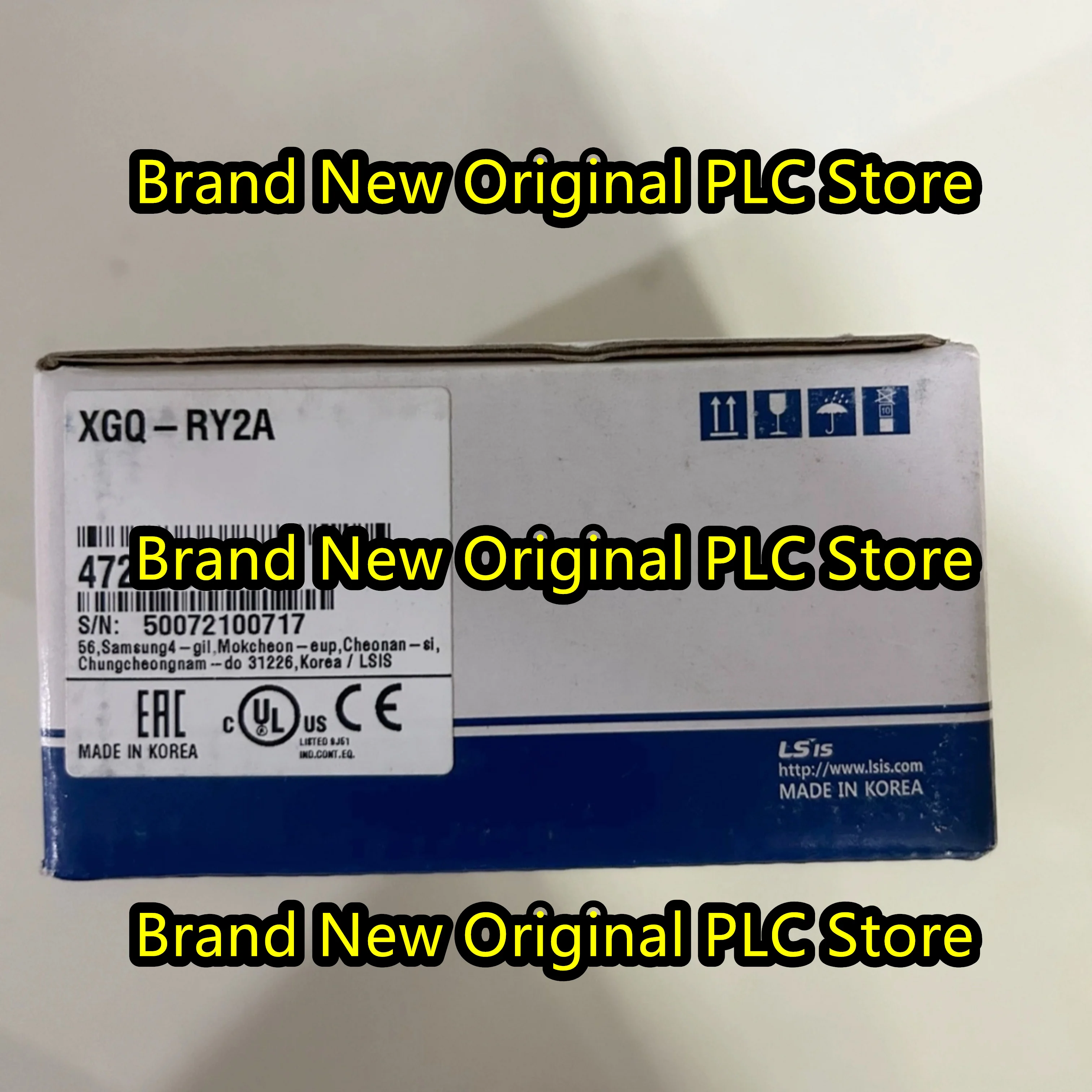 

New original XGQ-RY2A PLC Output Module