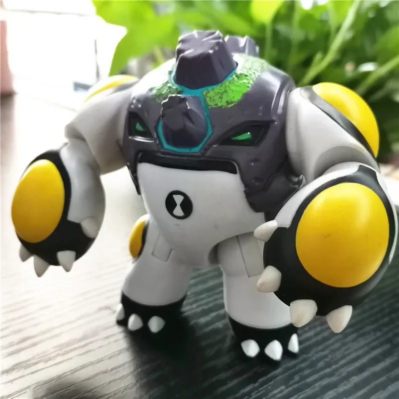 Anime Figure BEN10 Kineceleran Four Arms Articulation Diamondhead Tennyson 10 Collection of Ornaments Omnitrix Ben10 Gift