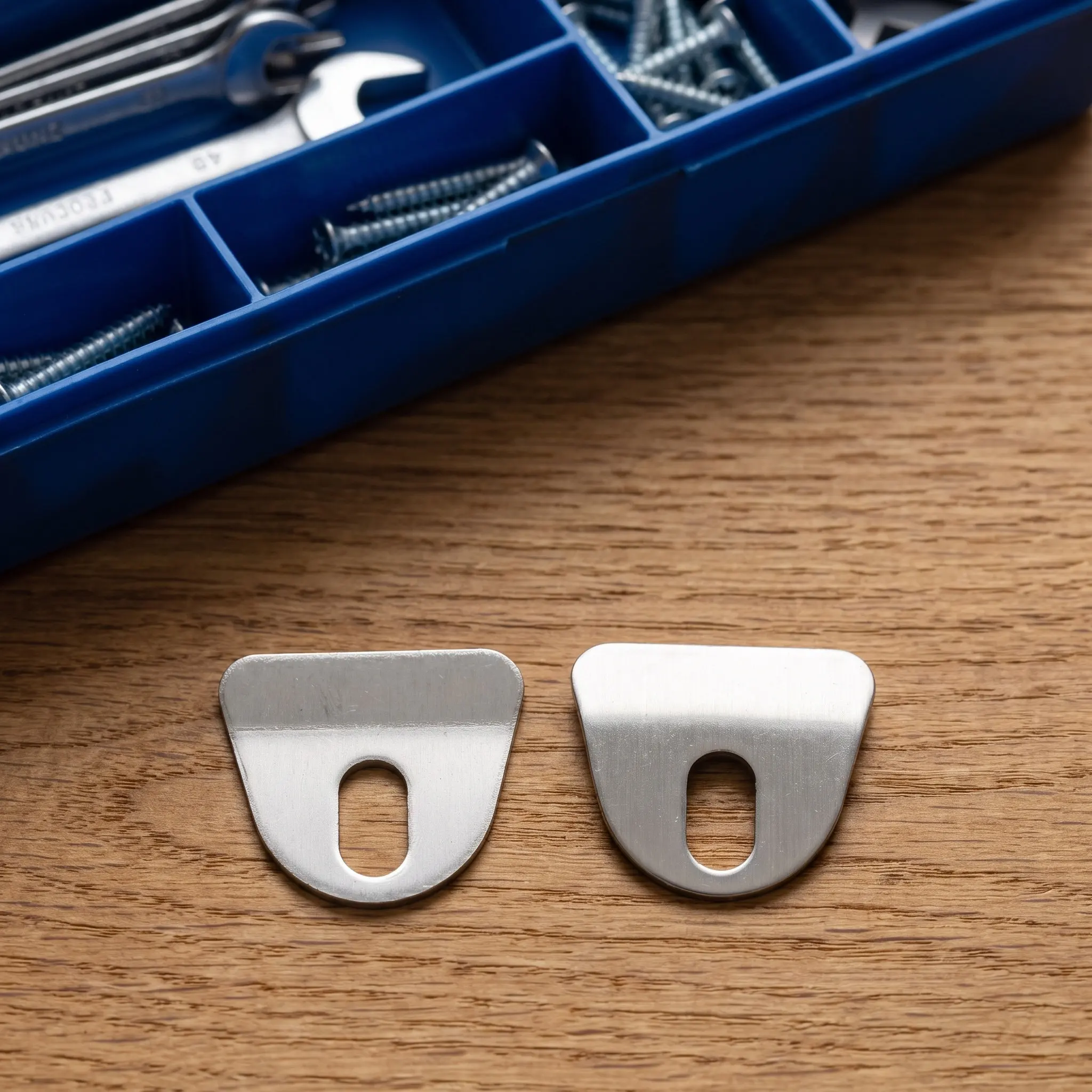 6Pcs Fireplace Glass Door Clip Metal Retainer Stove Door Glass Holder 0.22 Inch Heat Resistant Replacement Fireplace Hardware