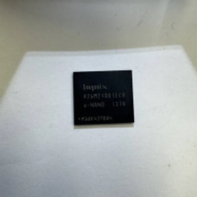 H26M21001ECR eMMC Flash Memory 2GB MLC NAND 153-FBGA Embedded Multi-Media Card for Mobile and Embedded Storage
