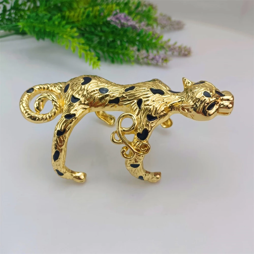 EMMA Fashion Women Leopard Design Animal Bangle Dubai African Trendy Gold Color Tiger Shape Big Bangles&Bracelets Jewelry Gifts