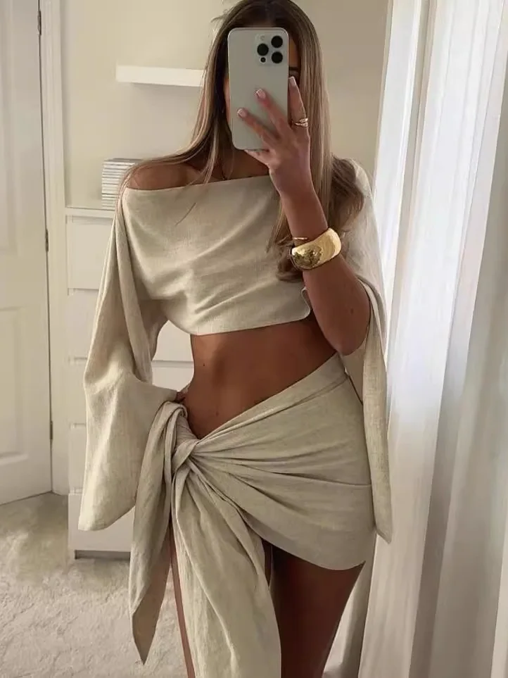 

Summer Beach Vaion Sun Protection Set ort Sve Sexy Top And Skirt Ensemble Women's Faion Two-Piece Suit from China