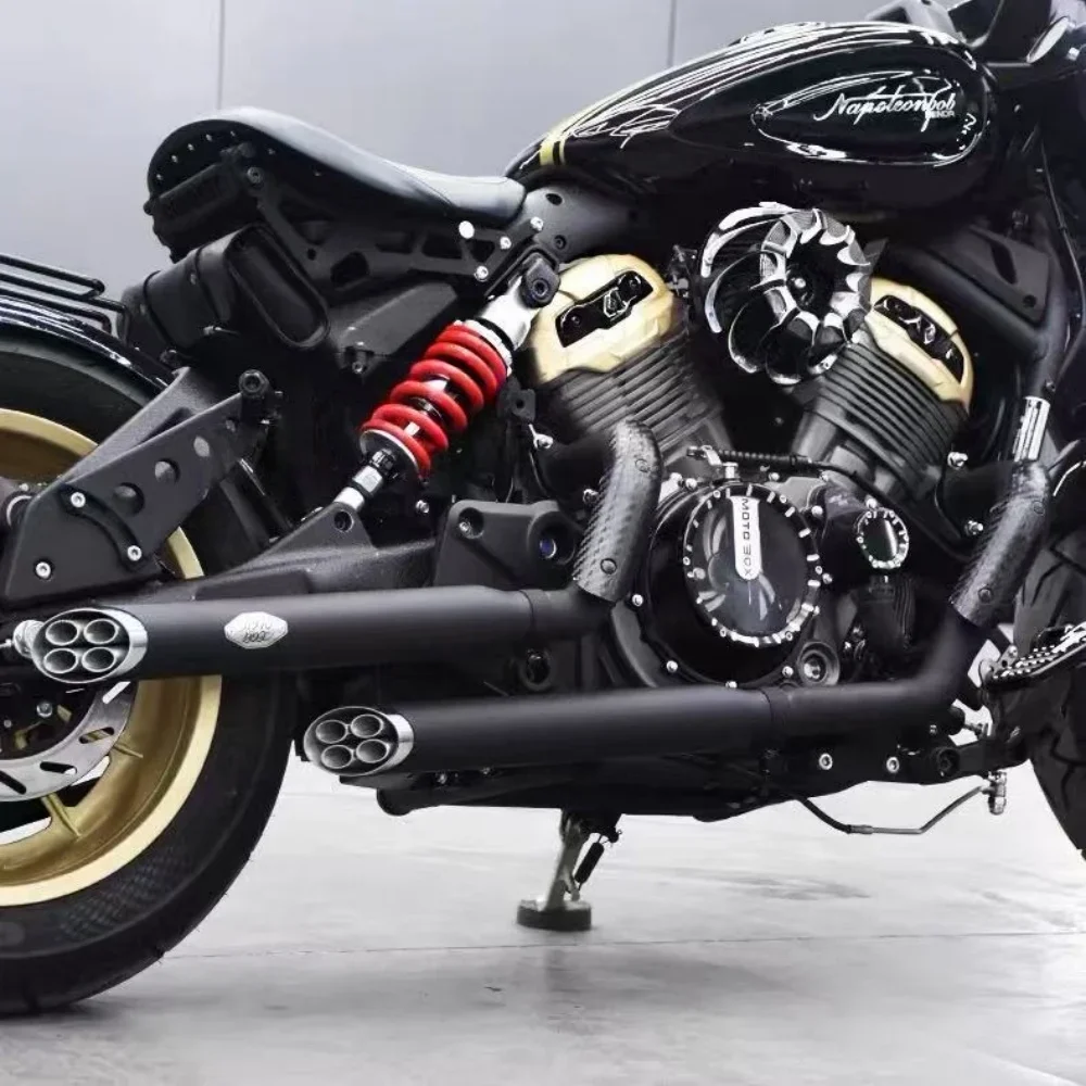 Napoleon modified eight-hole exhaust system, right-side dual exhaust, deep, resonant sound. Fittings for BENDA 500 bob500.