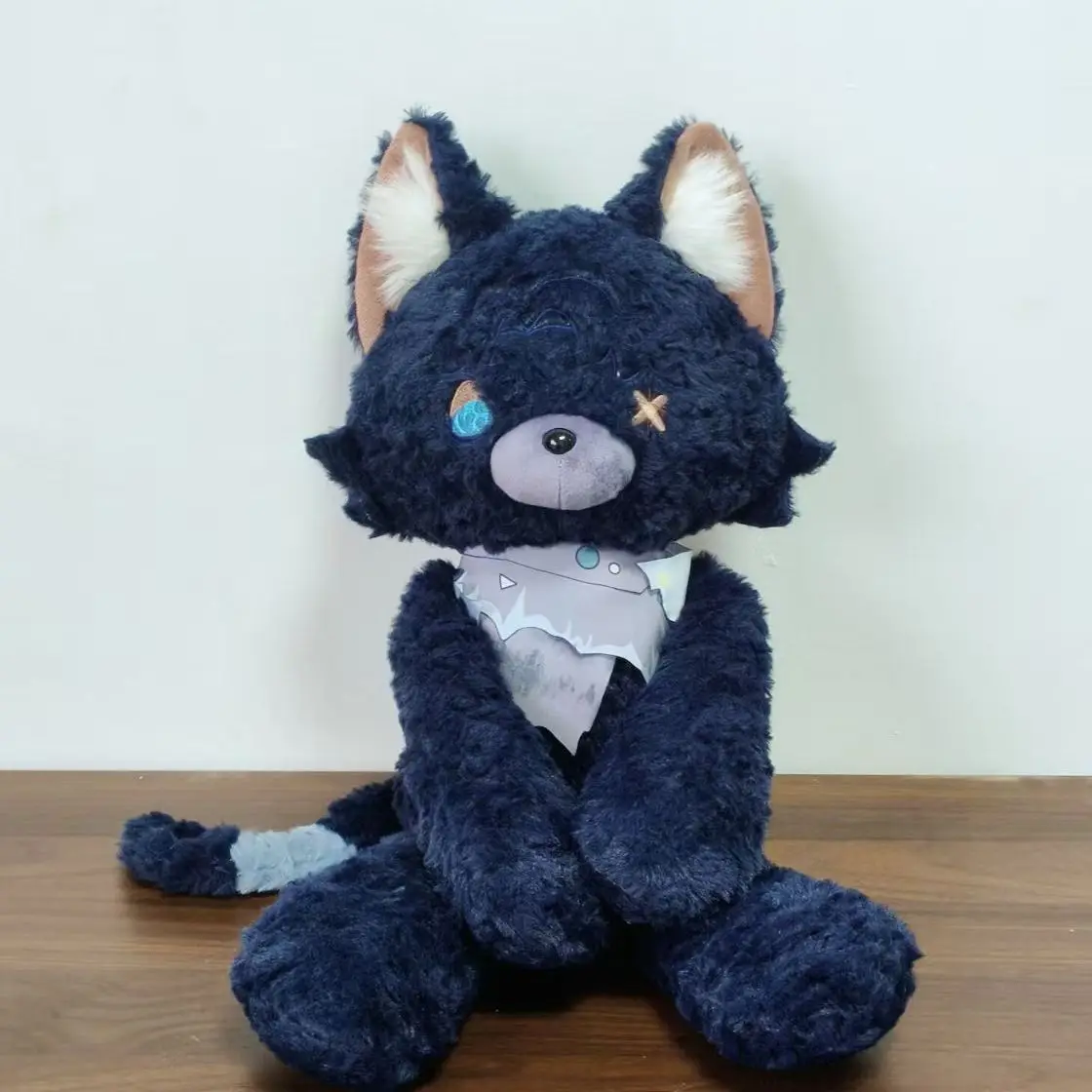 

Cosplay Pillows Game Identity V Puppeteer Matthias Czernin 50cm Anime Figure Idol Plushies Pillow Gift Figures Halloween