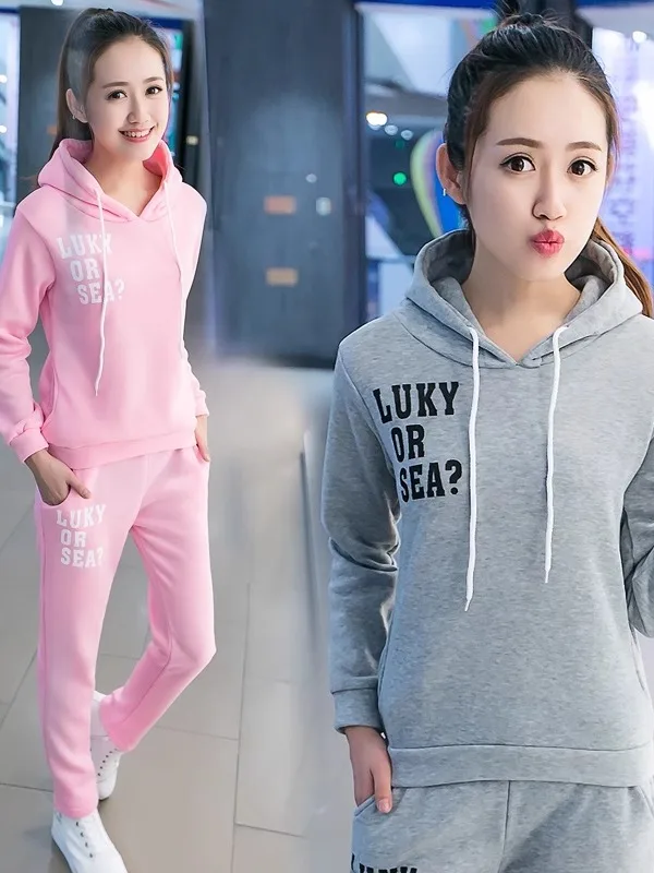 

Комплект женской спортивной одежды Thiened Fce: толстовка с капюшоном и брюки, повседневный свободный крой, осенне-зимний костюм-двойка с брендом...