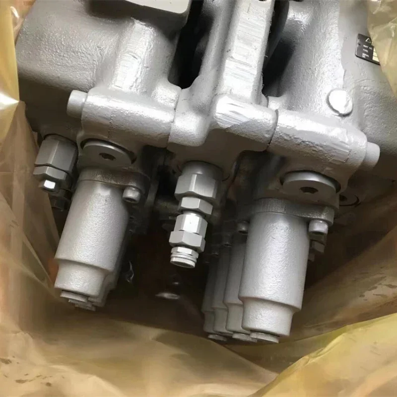 Excavator control valve for hyundai hydraulic main control valve 31NA-10110