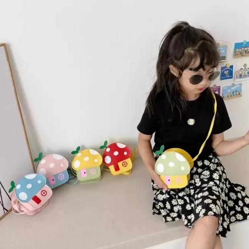 1-5 قطع الكرتون الفطر البيت حقيبة للفتيات بو Crossbody محفظة نسائية للعملات المعدنية لطيف حقيبة كتف الكورية نمط الاطفال هدية الكريسماس