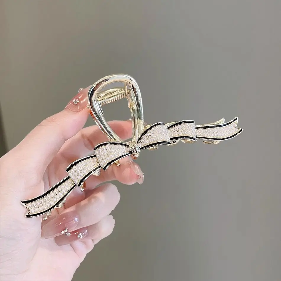 

Korean Version Bow Pearl Clip Women's Four Season Simple and Beautiful Metal Shark Clip Hairpin New Hair Accessory