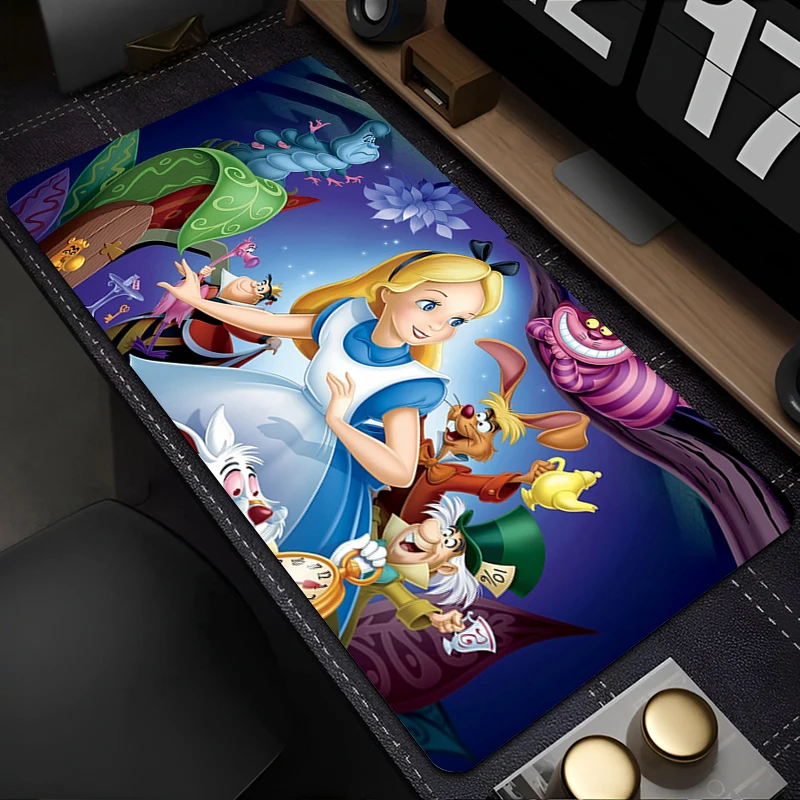 Anime Mousepad Gamer Gaming Mouse Pad A-alice in W-wonderland Tappetino da scrivania Tappetino da gioco carino Tappetino per tastiera per computer e PC da ufficio