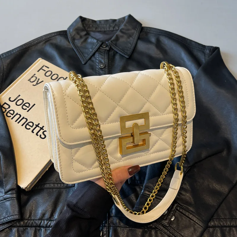 

2025 Rhombus Embroidery Thread Small Bag, New Popular Chain Messenger Bag, Retro Shoulder Small Square Bag