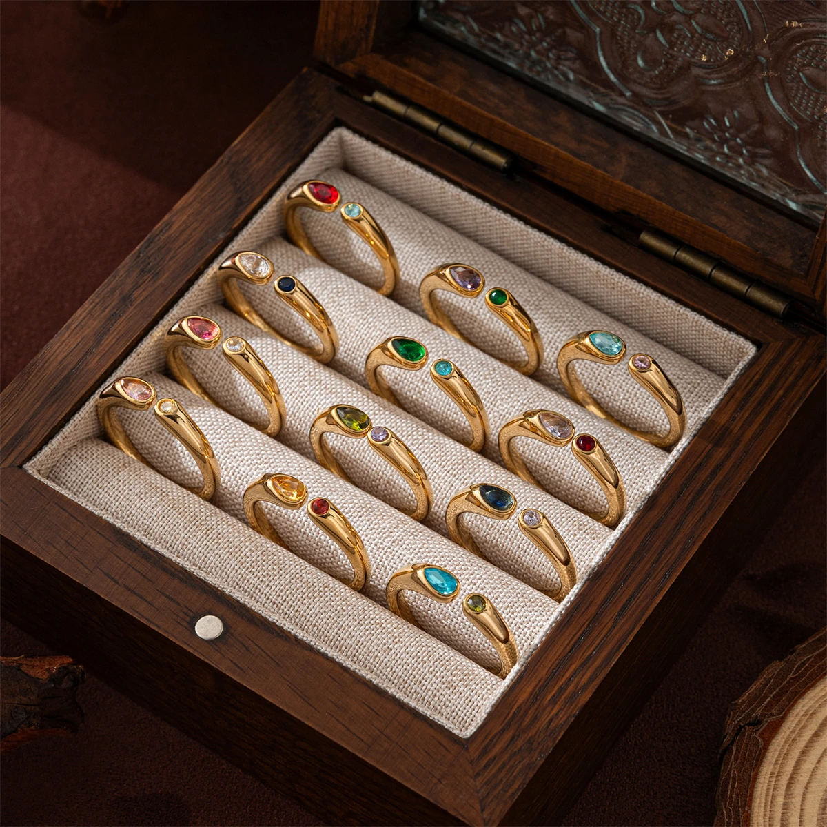 3-teiliges Set 18K Vergoldete Edelstahl Offene Ringe für Damen Bunter Kristall Zwei-Stein Stapelbare Fingerringe Schmuckgeschenk – Detail 3