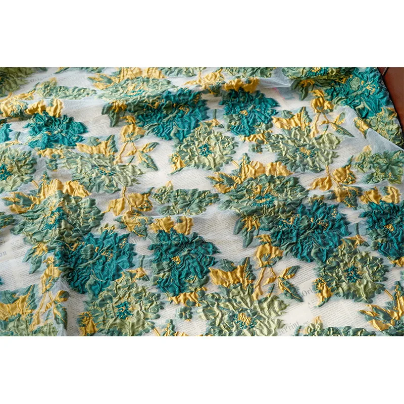 Yarn Dyed Large Flowers Embossed Jacquard Fabric Women\'s Spring and Summer New Dress Fabric 50cmx140cm