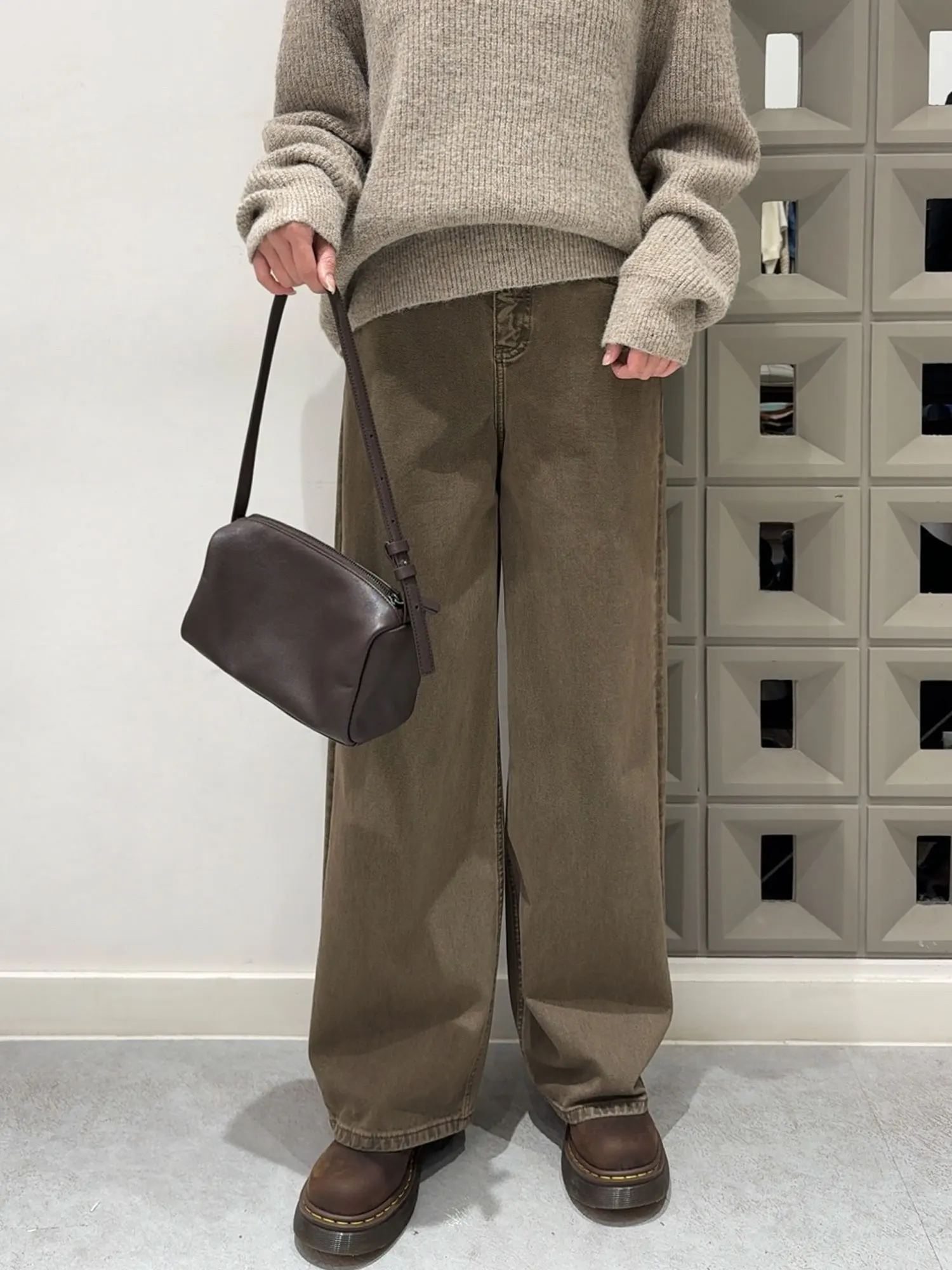 

Джинсы Nuo Xiaola: Новинка Весны 2026, Корейский Ретро-стиль, Свободный крой, Коричневые, Широкие штанины, Высокая талия, Повседневный стиль