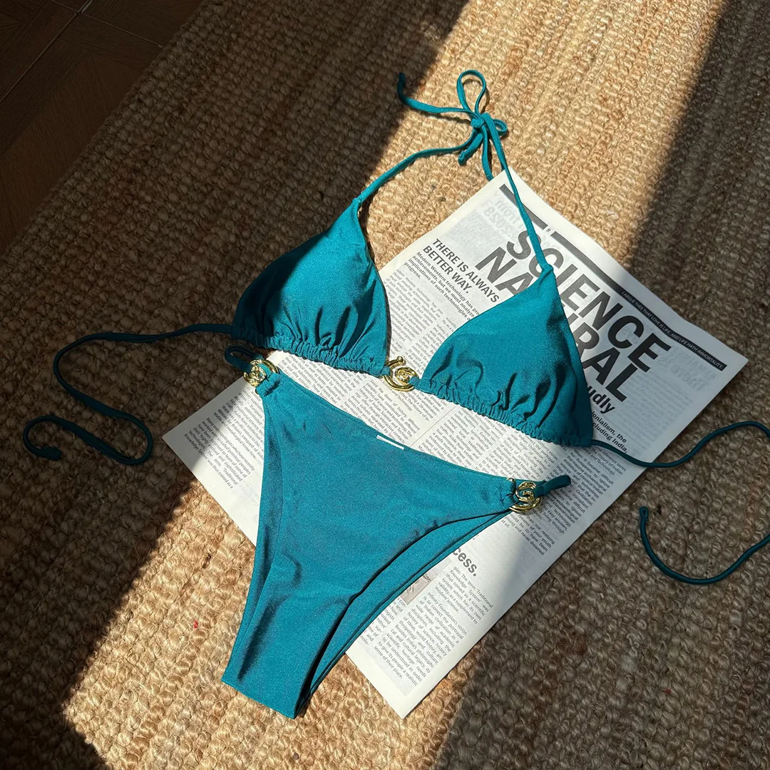 Neuer, verführerischer Bikini mit Metallringen und Neckholder-Ausschnitt, zweiteiliges Damen-Bikini-Set, Damen-Badebekleidung, gepolsterter Badeanzug, Badebekleidung, Modell V6430L. – Detail 20