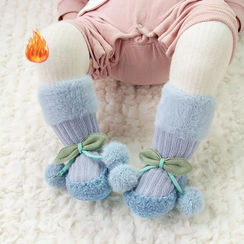 귀여운 아기용 두꺼운 플리스 안감 신발 양말 체리 프린트 슈퍼 소프트 실내 미끄럼 방지 겨울용 따뜻한 여자 아기용
