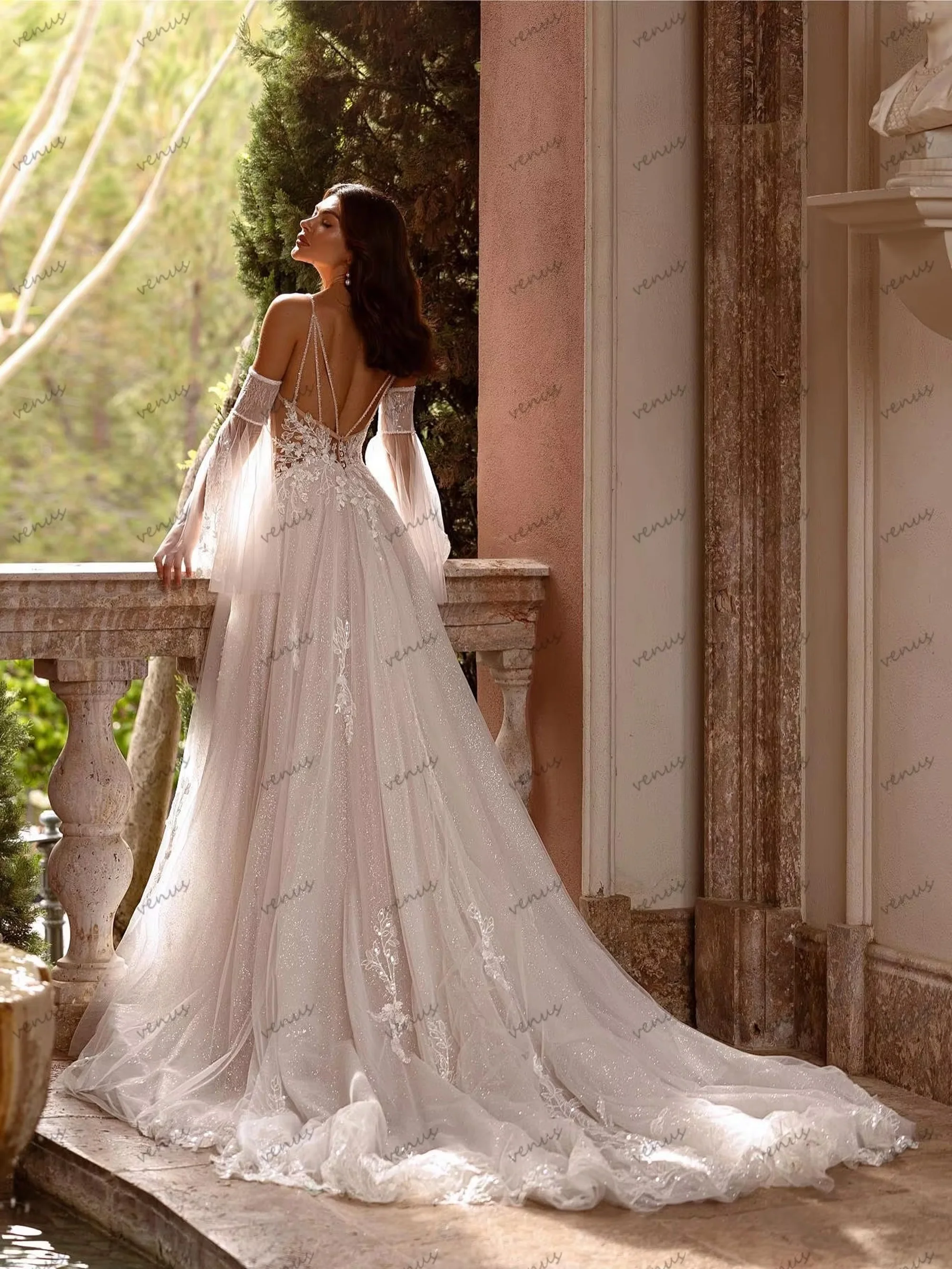 فساتين زفاف جميلة ألف خط تول المتدرج زي العرائس الدانتيل يزين عارية الذراعين انفصال الأكمام Vestidos De Novia مخصص