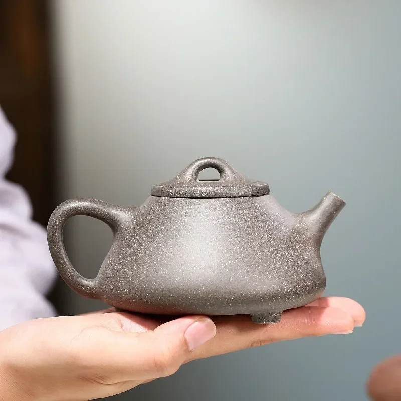 240ml Chinese Tea Ceremony Accessories Yixing Hand Carved Shede Tea Pot Handmade Purple Clay Stone Scoop Teapot Beauty Kettle