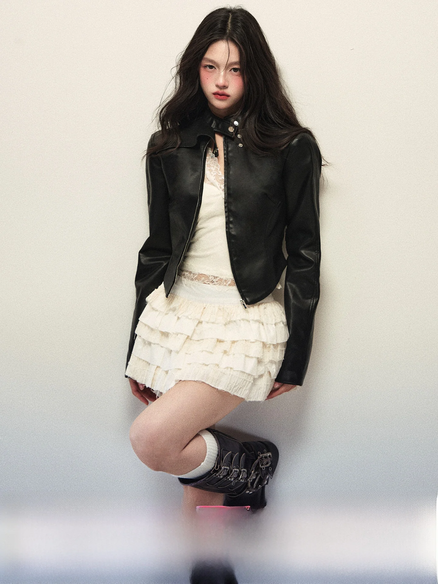 

Женская мотоциклетная куртка P STUDIO из искусственной кожи, черная, с воротником-стойкой, приталенная, с застежкой-молнией