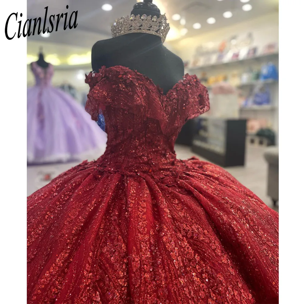 Burgundy Quinceanera Dresses Off-Shoulder Ball Gown Vestidos De 15 Anos Lace Glitter Skirt Princess Party Gowns