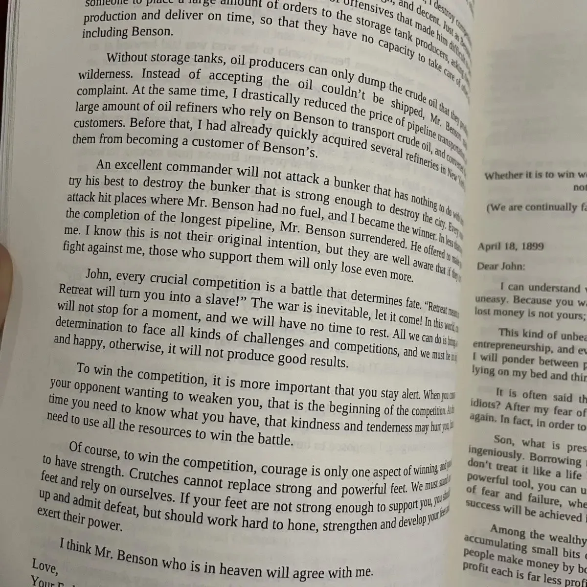 Paperback The 38 Letters From J D Rockefeller To His Son English Business Success Book