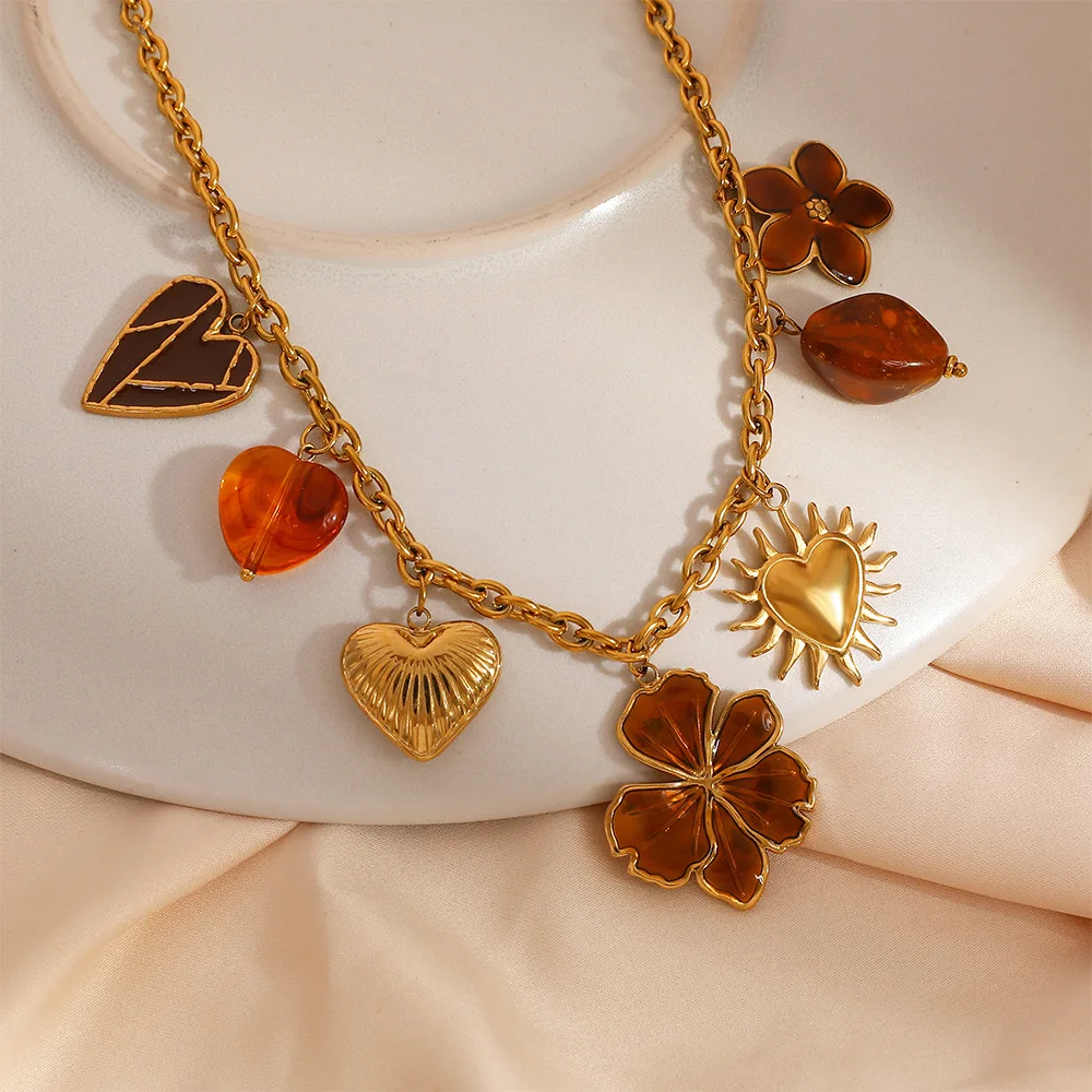 Stainless steel DIY autumn and winter atmosphere, drip oil heart-shaped flower, Maillard style vintage temperament sweater chain