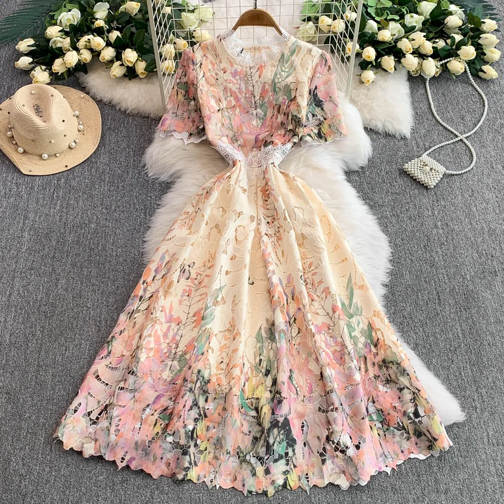 

Advanced and Elegant Temperament Printed Water-Soluble Lace Evening Dress Dress Women's New Collection Waist Slimming Dress