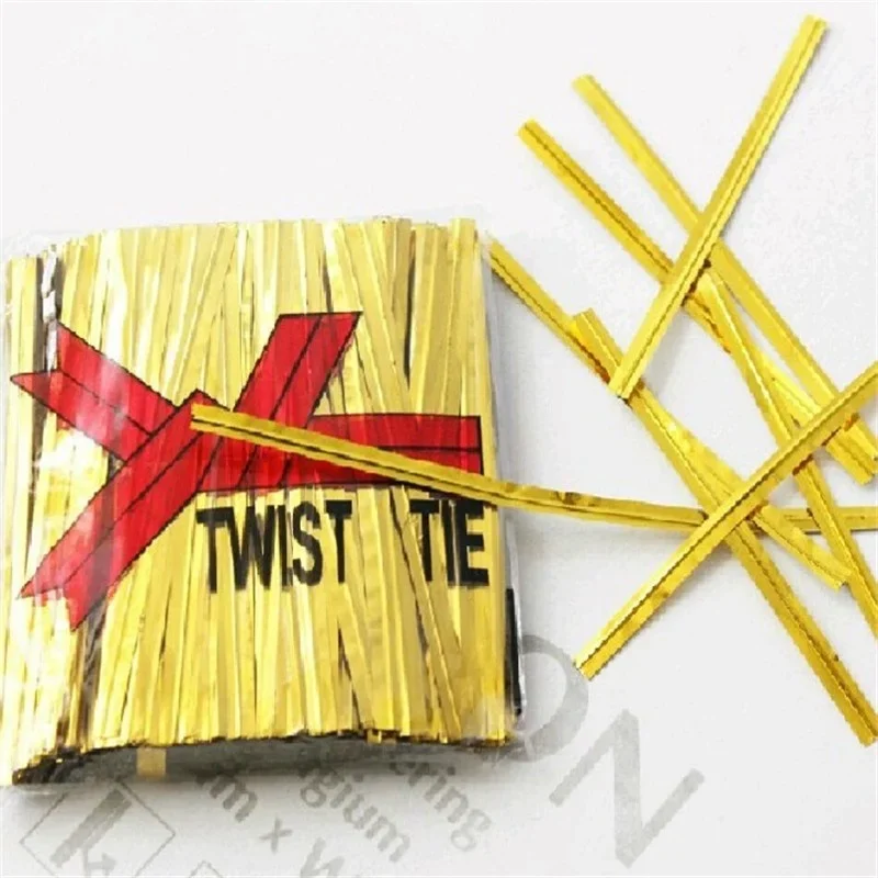 800 Pcs Metallic Twist Ties for Candy Lolli Cake  Cello Bag Party