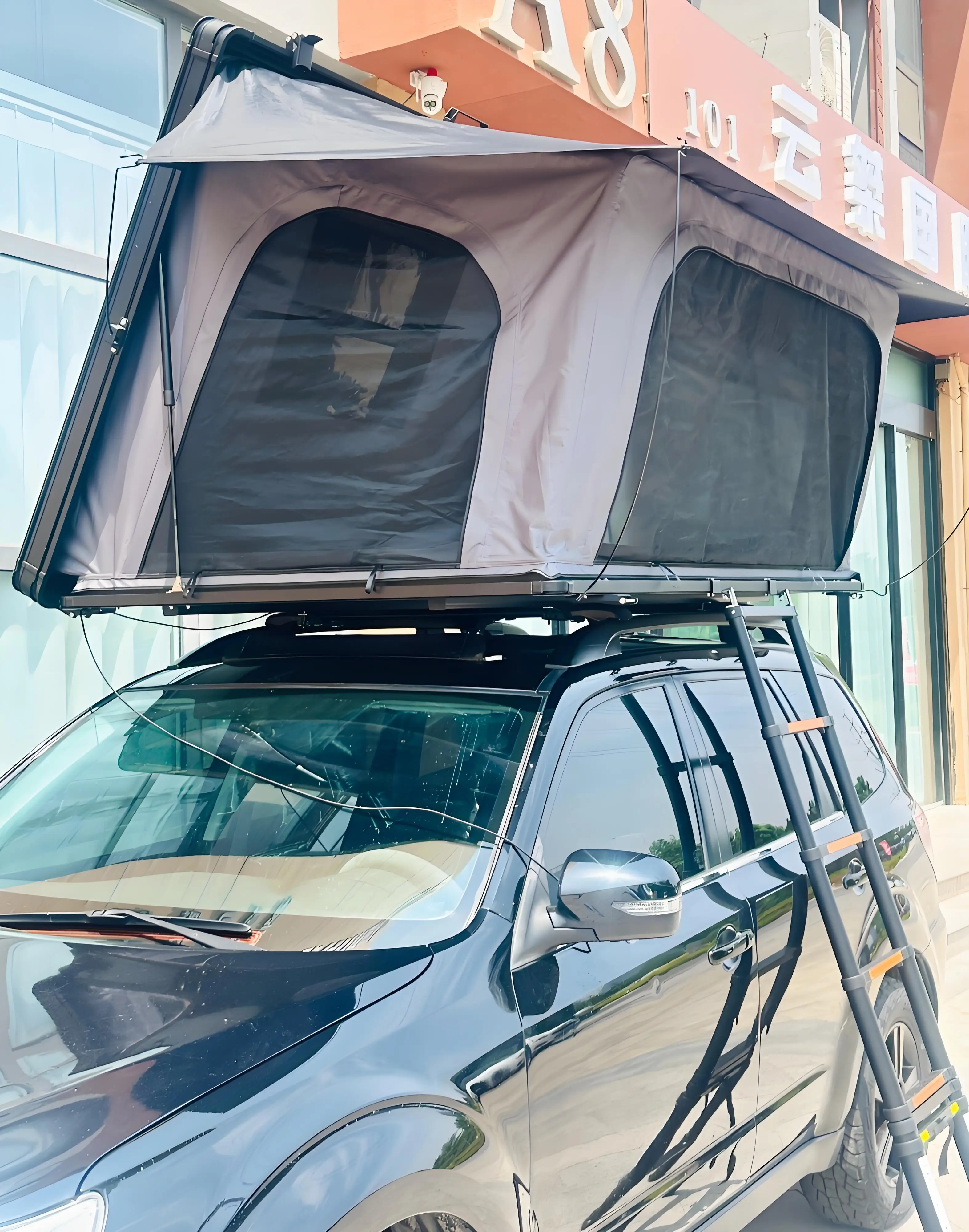 アップグレードされたアルミ素材の車のルーフトップテント屋外キャンプテント