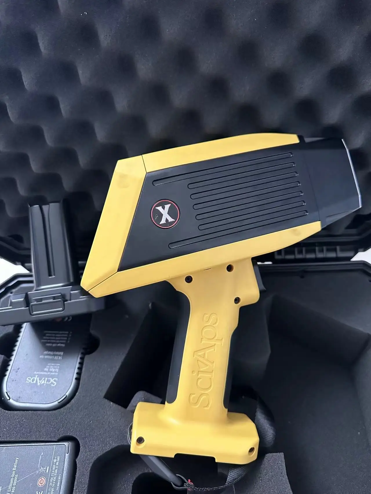 Fluorescent handheld Spectrometer XRF Mineral Analyzer Analysis of Various Ores mass spectrometer spectrum analyzer