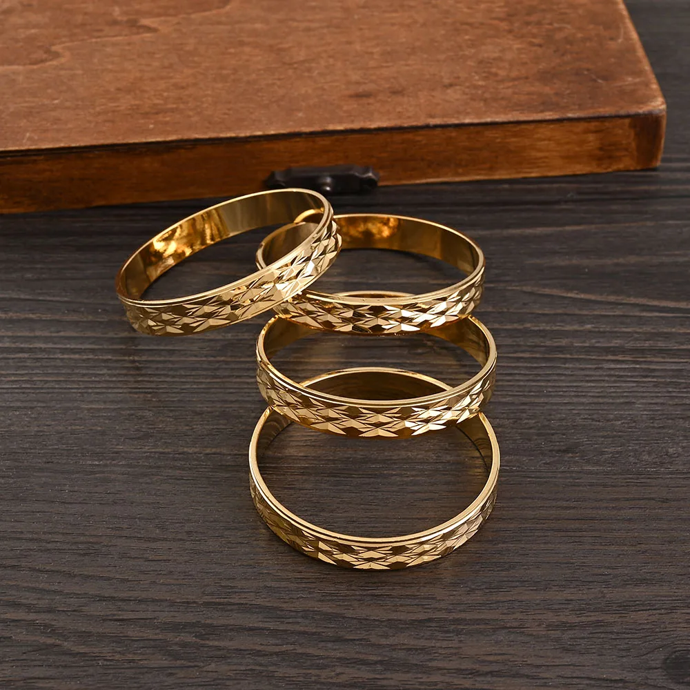 Wholesale 45MM Dubai Baby Cute Bangles For Girl Ethiopian Jewelry Golden Color Bangles Bracelets Birthday Jewelry Gifts