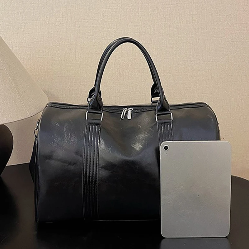 Cross Border Travel Bag New Large Capacity Hand Luggage Bag Fashionable Crossbody Sports Fitness Storage Bag For Delivery