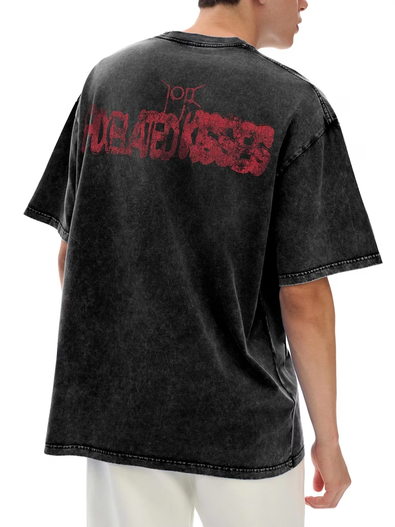 Piss in the Wind PIXELATED KISSES Inspired Washed Oversize T-shirt  Vintage Style Cotton T-shirt Men Women Harajuku Y2K Tee Tops