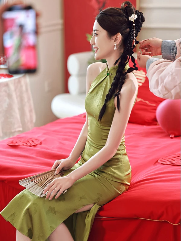 

Новое свадебное платье в китайском стиле из зеленого атласа, женское длинное вечернее платье с воротником-стойкой, без рукавов, летняя новинка