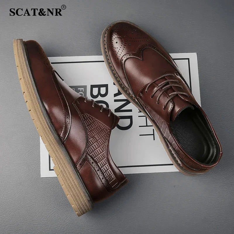 Spring MEN'S casual leather shoes thick soled Oxford shoes fashionable baroque shoes pointed toe soled business dress shoes