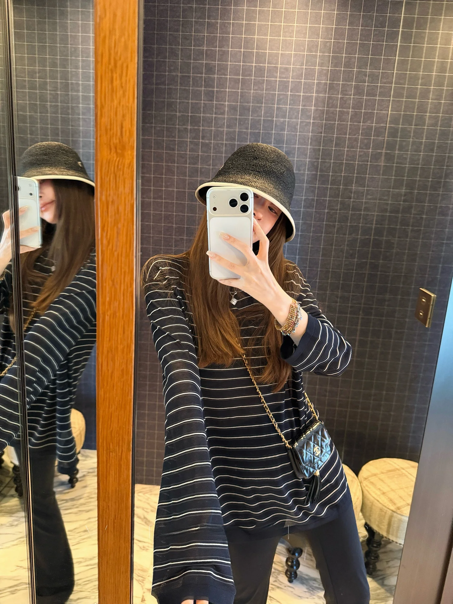 

Acetate Cotton Lightweight Long Sleeve Women's T-shirt Breathable Skin-friendly Stripe Pattern Casual Loose Fit Top