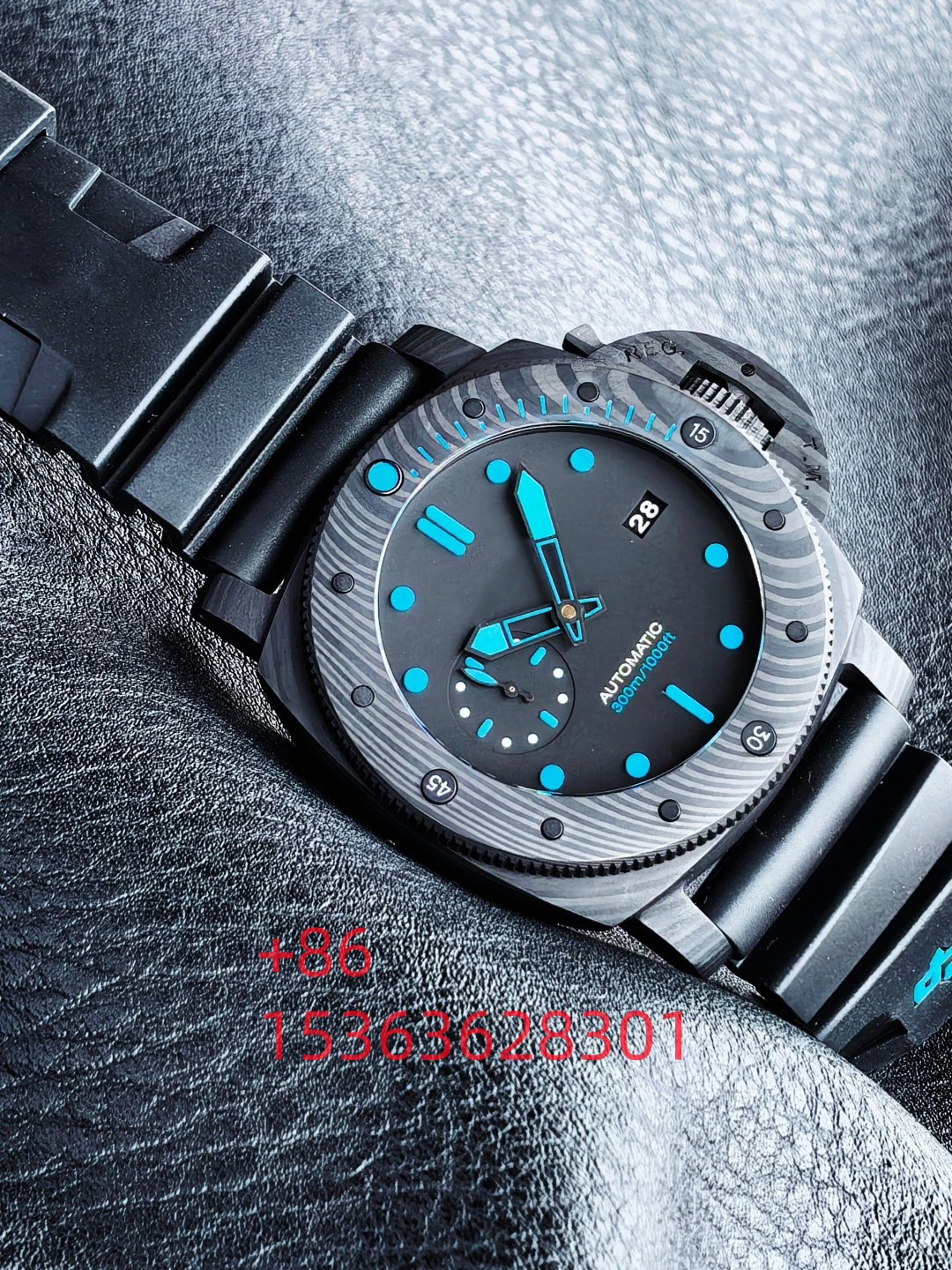 

Best Quality Carbon Fiber Dial 44mm Automatic Mechanical Watch Fully Functional