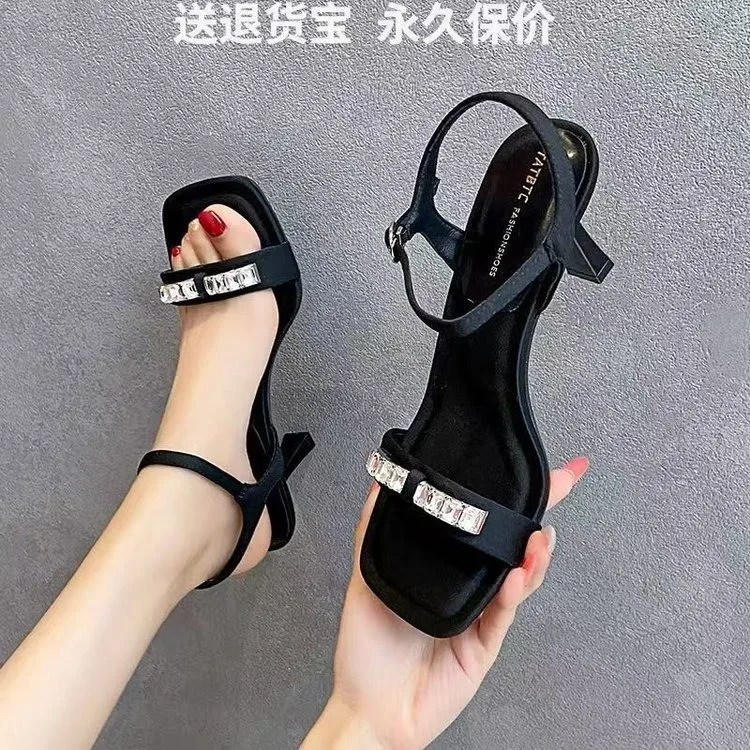 

2026 Summer New Square-Toe Single-Buckle Rhinestone Open-Toe High Heel Stiletto Sandals, Fashionable, Versatile, and Comfortable